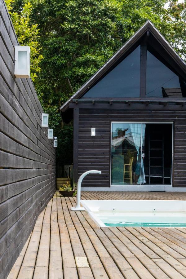 Вилла Rosa Lofts - Praia Do Rosa Имбитуба Экстерьер фото
